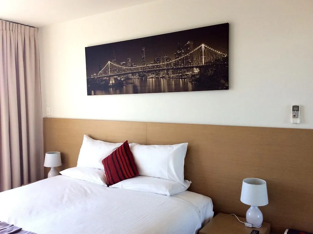 Pa Apartments Brisbane 4*,