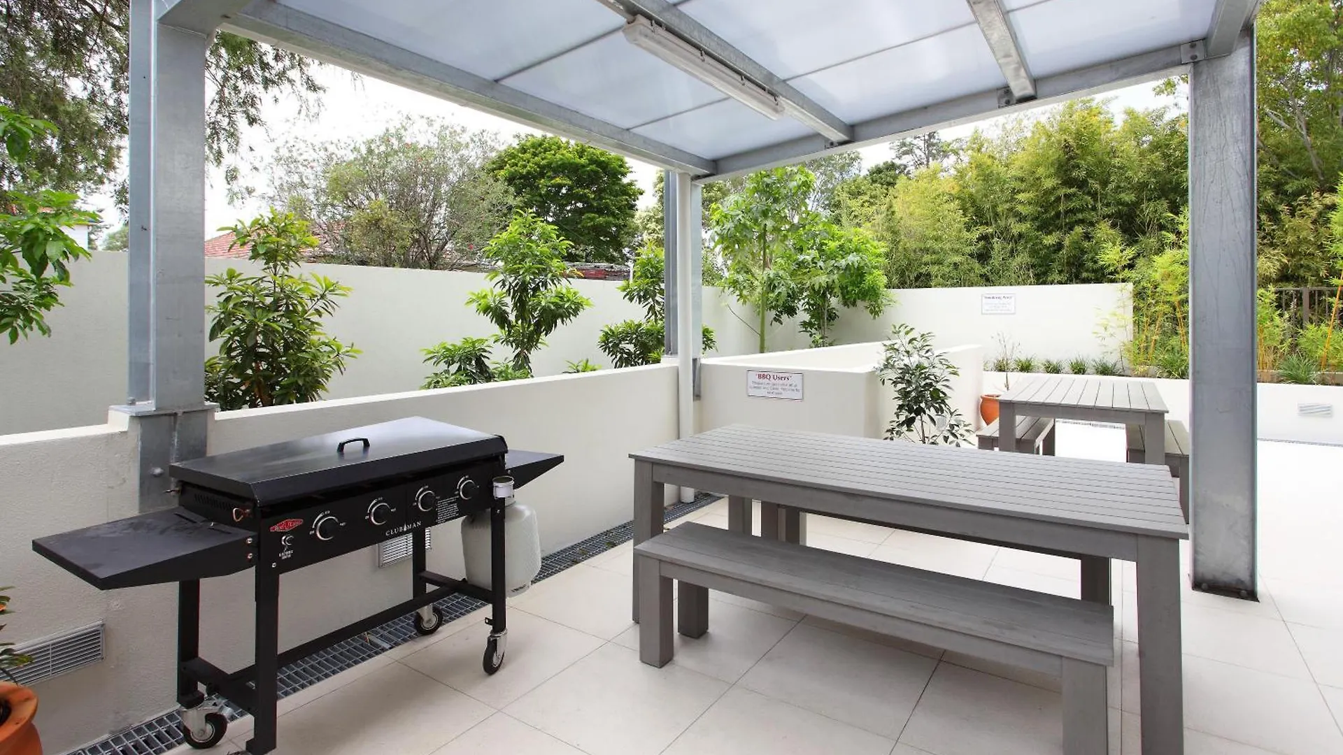 **** Aparthotel Pa Apartments Brisbane Austrálie